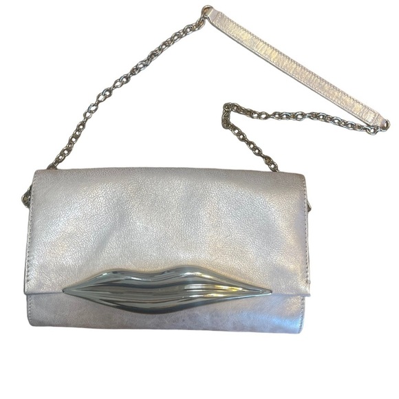 NWT Diane Von Furstenberg leather crossbody bag converts to cutch. - Picture 3 of 14